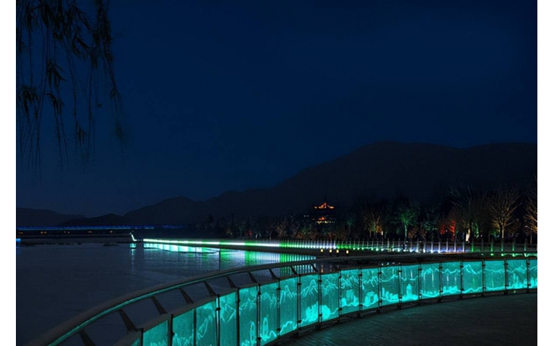 山東原實(shí)科技發(fā)展有限責(zé)任公司：夜景亮化，樓體亮化，景觀照明亮化設(shè)計(jì)是什么？